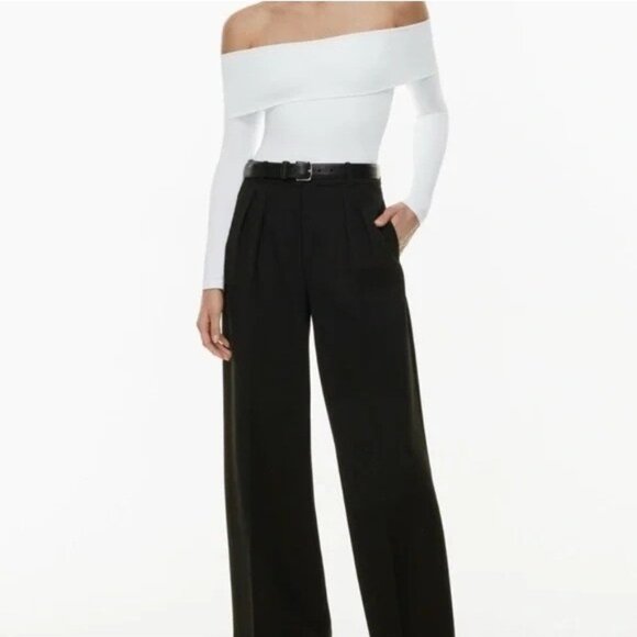 Aritzia Womens LG Contour Off-shoulder Longsleeve Bodysuit in White NEW - Picture 1 of 10